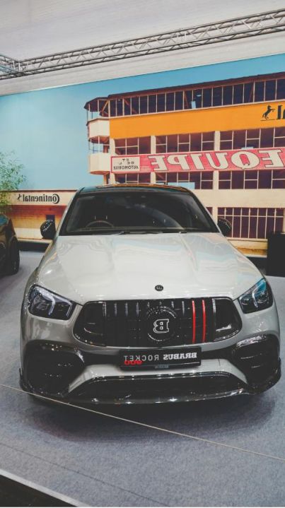 Dent repair and sanding